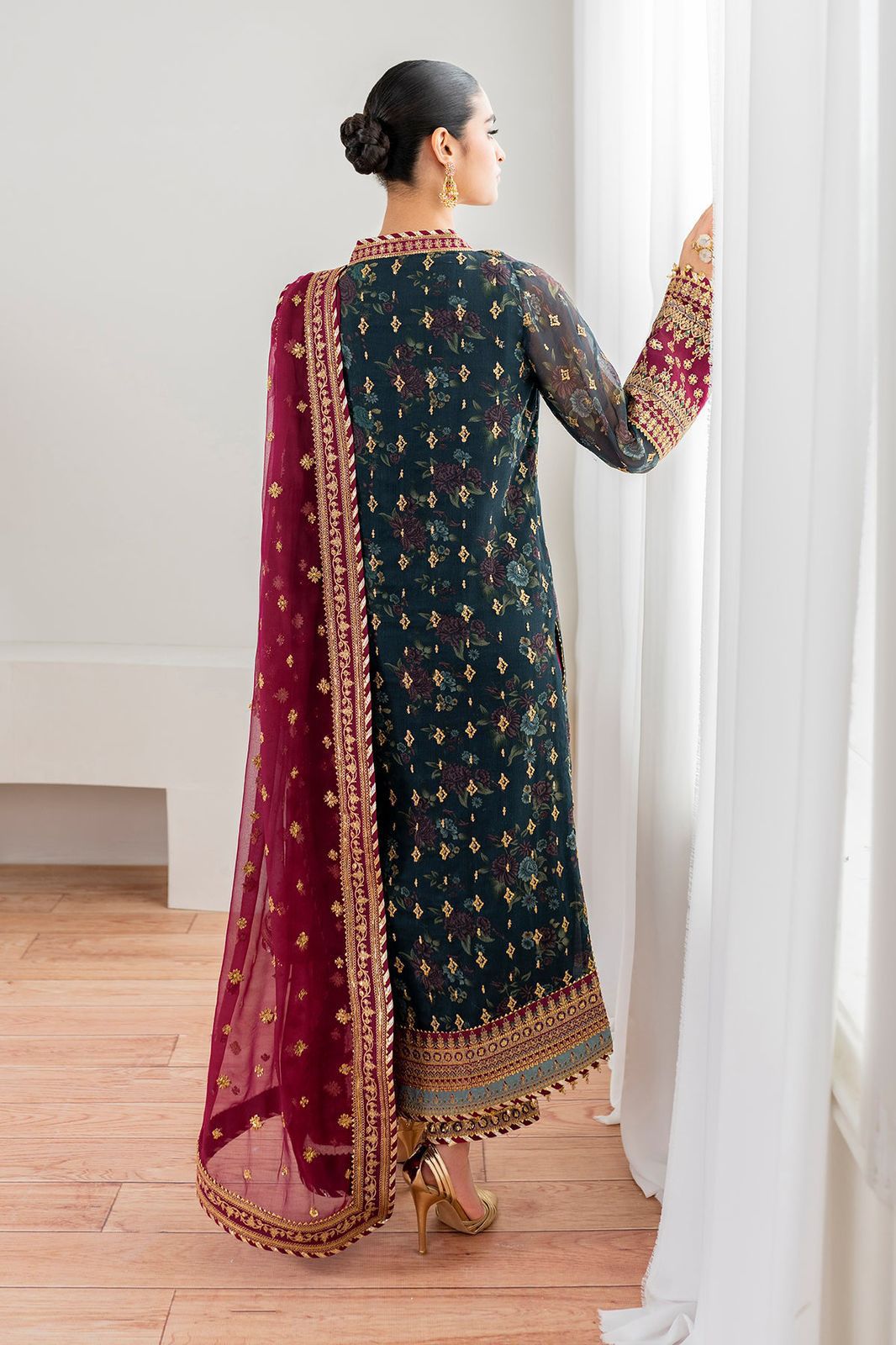 THS 0025 - BAROQUE Unstitch